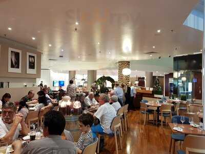 Sen5es Restaurant And Wine Bar