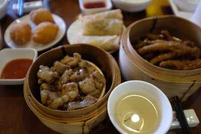 Hu Tong Dumpling Bar