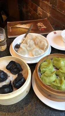 Hu Tong Dumpling Bar