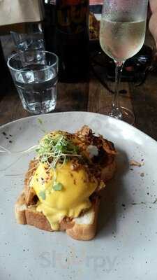 Autumn Rooms Cafe Darby St