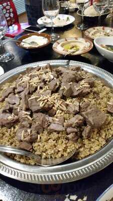 Zikrayat Lebanese Cuisine