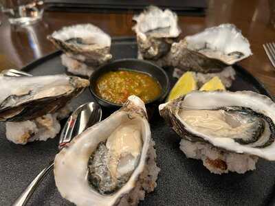 The Lounge By Frogmore Creek - Bar & Restaurant