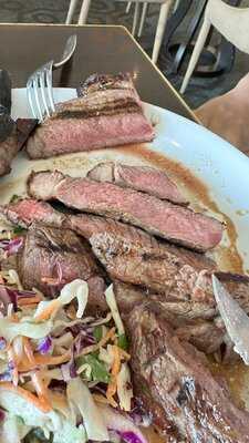 Blackbird Bar And Grill