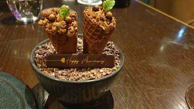 Blackbird Bar And Grill