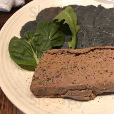 Bird's Nest Restaurant