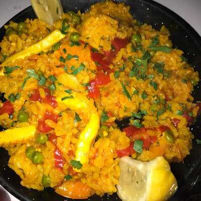 Remy Bar De Tapas Y Vino