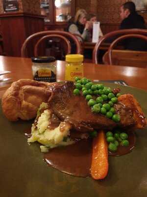 Durty Nelly's Irish Pub