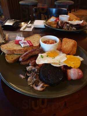 Durty Nelly's Irish Pub