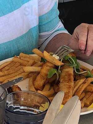 Six Degrees Bar And Restaurant