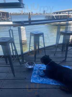 Riverside Cafe, Bar & Restaurant