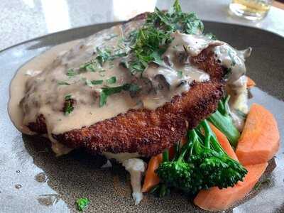 The Karalee On Preston