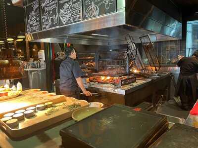 La Boca Bar And Grill