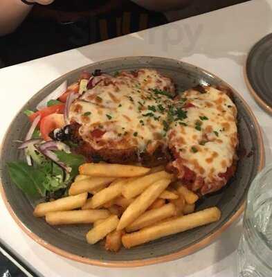 Fiorini's Restaurant & Bar