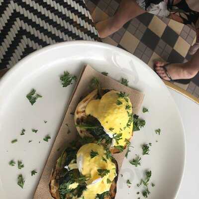 The Como Grill - The Historic Como Hotel Restaurant