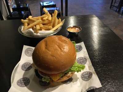 Newy Burger Co