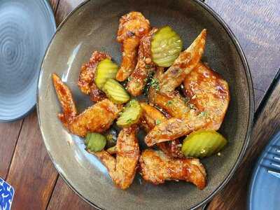 Mr Edward's Alehouse & Kitchen