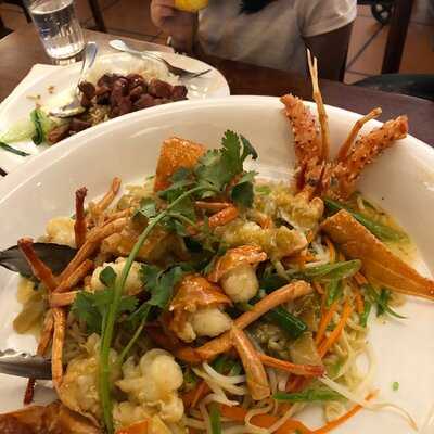 Canton Bay Chinese Restaurant