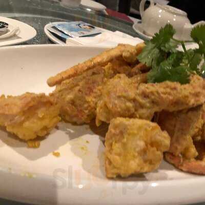 Canton Bay Chinese Restaurant