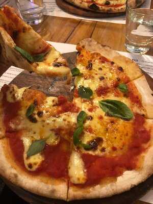 St Domenico Pizza Bar