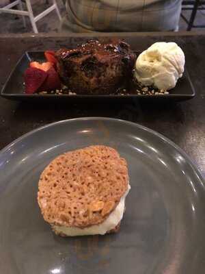 Commonwealth Hotel Newcastle