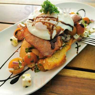 The Pink Duck Bar & Bistro