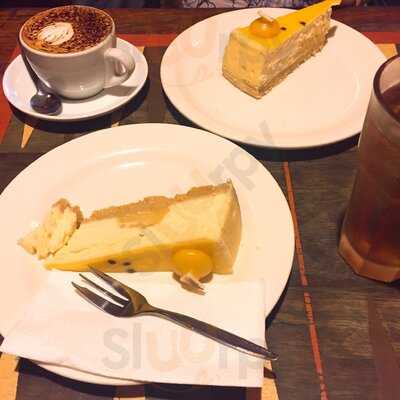 The Three Monkeys Coffee & Teahouse