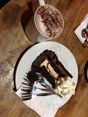 The Three Monkeys Coffee & Teahouse