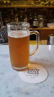 Clever Little Tailor