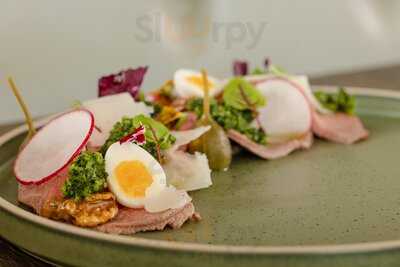 Six Acres Restaurant