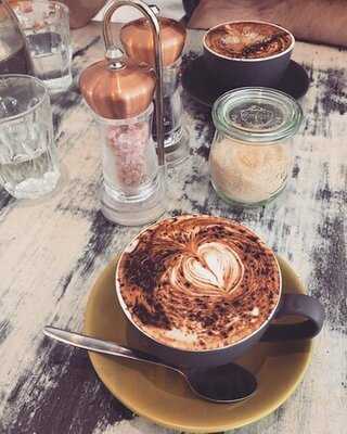 The Seasonal Kitchen