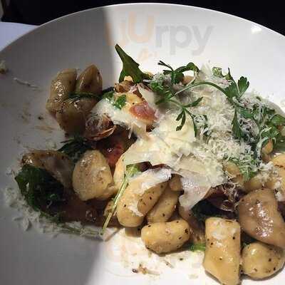 Bella Cosi Modern Italian Restaurant