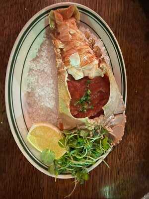 Walters Steakhouse And Wine Bar