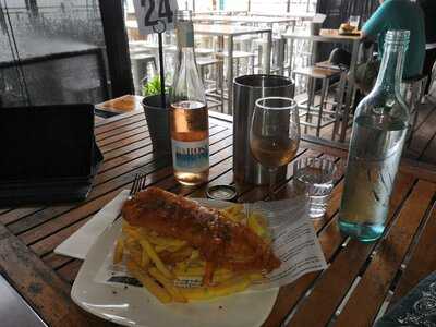 The Lucky Shag Waterfront Bar