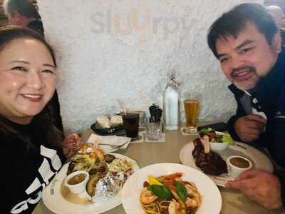 Breakfast Creek Hotel