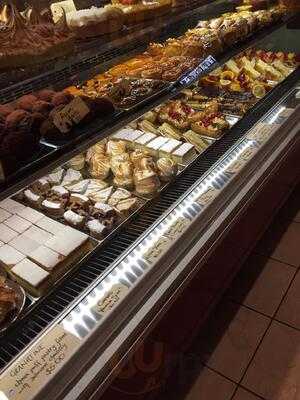 Fleischer Continental Cakes