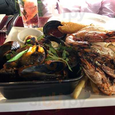 Clancys Fish Bar City Beach