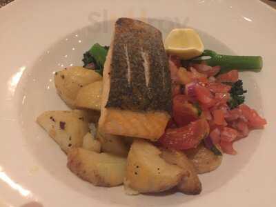 Deery's Restaurant Steak & Wine