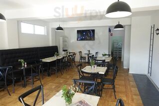 Daily Dose Cafe & Restaurant