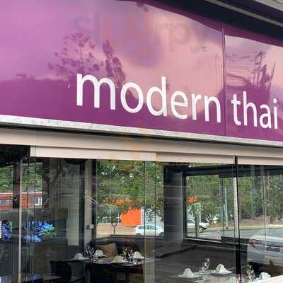 Modern Thai Restaurant
