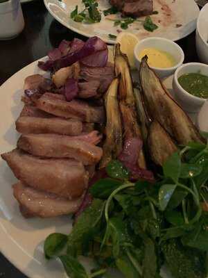 Lennons Restaurant & Bar