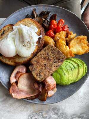 The Balfour Kitchen & Bar