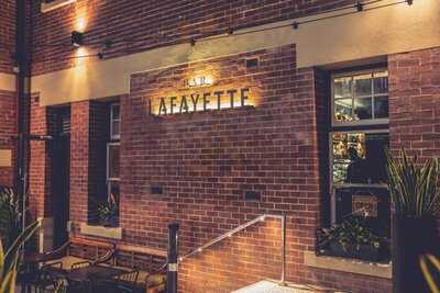Bar Lafayette