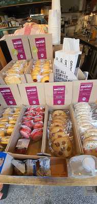 The Dihnersaw And His Fionsay