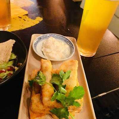 Lucky Chan's Laundry And Noodle Bar