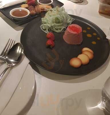 Society Bar & Kitchen