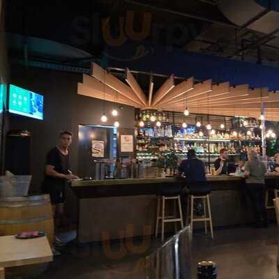 Public House Kitchen & Bar