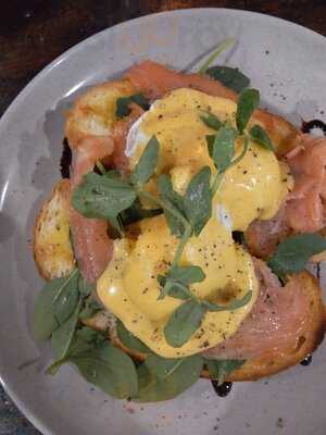 Cooper's Cafe & Bakery