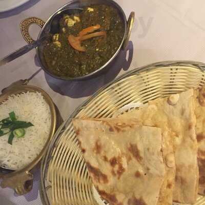 Aachi Indian Cuisine