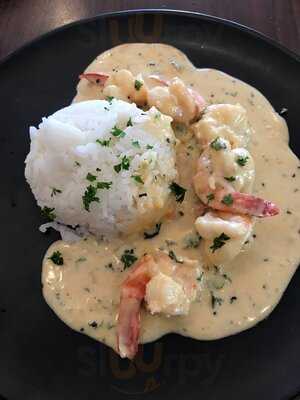 Tiamo Cafe Restaurant