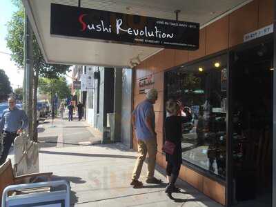 Sushi Revolution